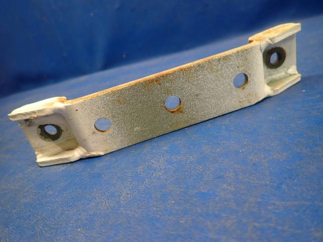 77608-06 Piper - Clamp - Main Landing Gear